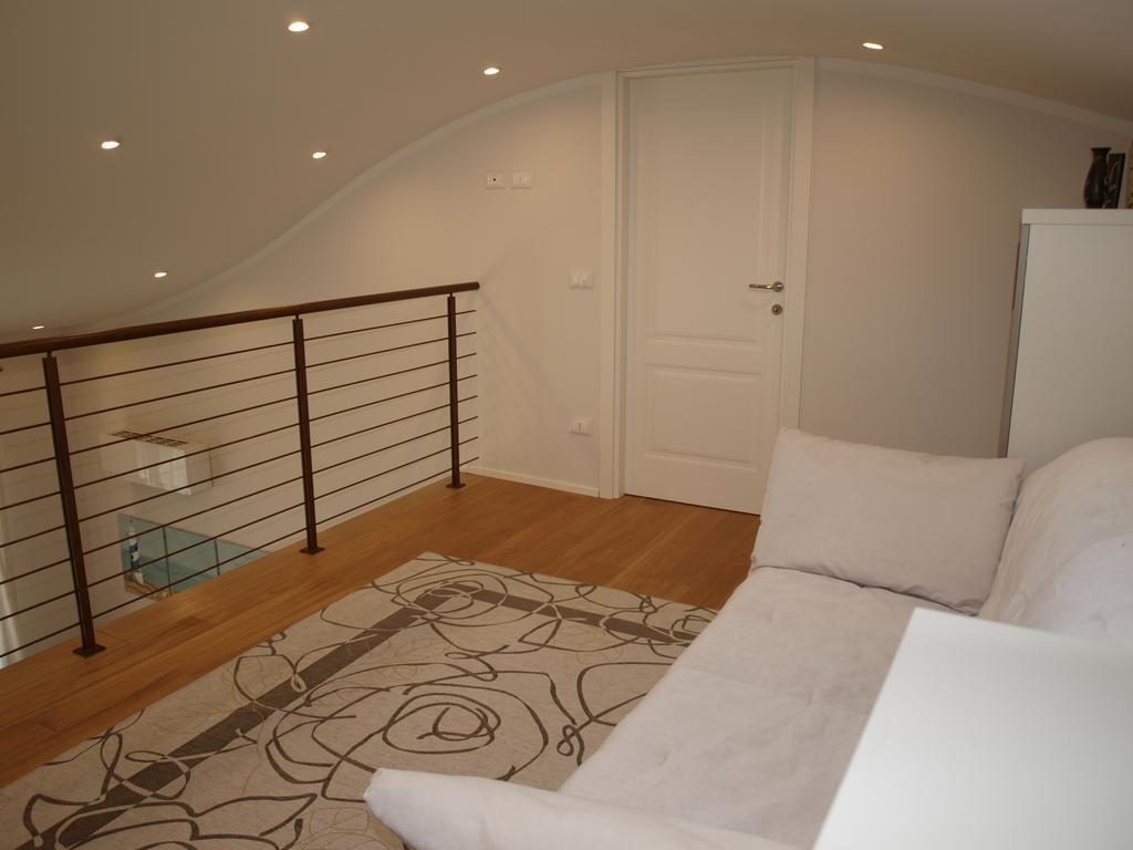 Il Pontile Holidays Apartment Marina di Pietrasanta Room photo