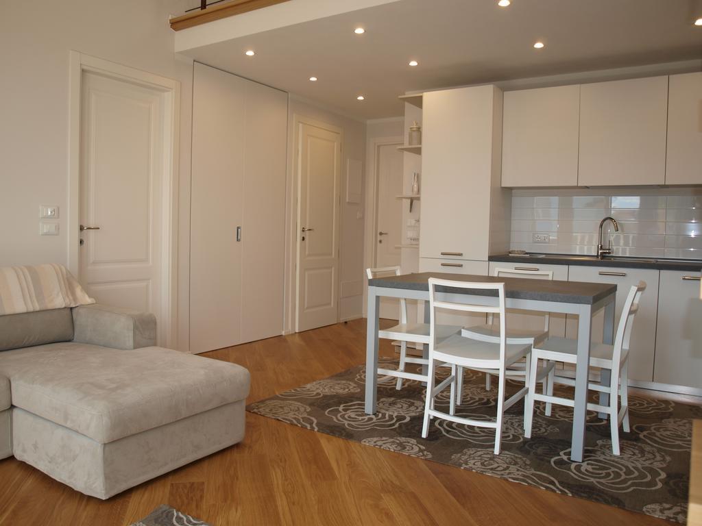 Il Pontile Holidays Apartment Marina di Pietrasanta Room photo