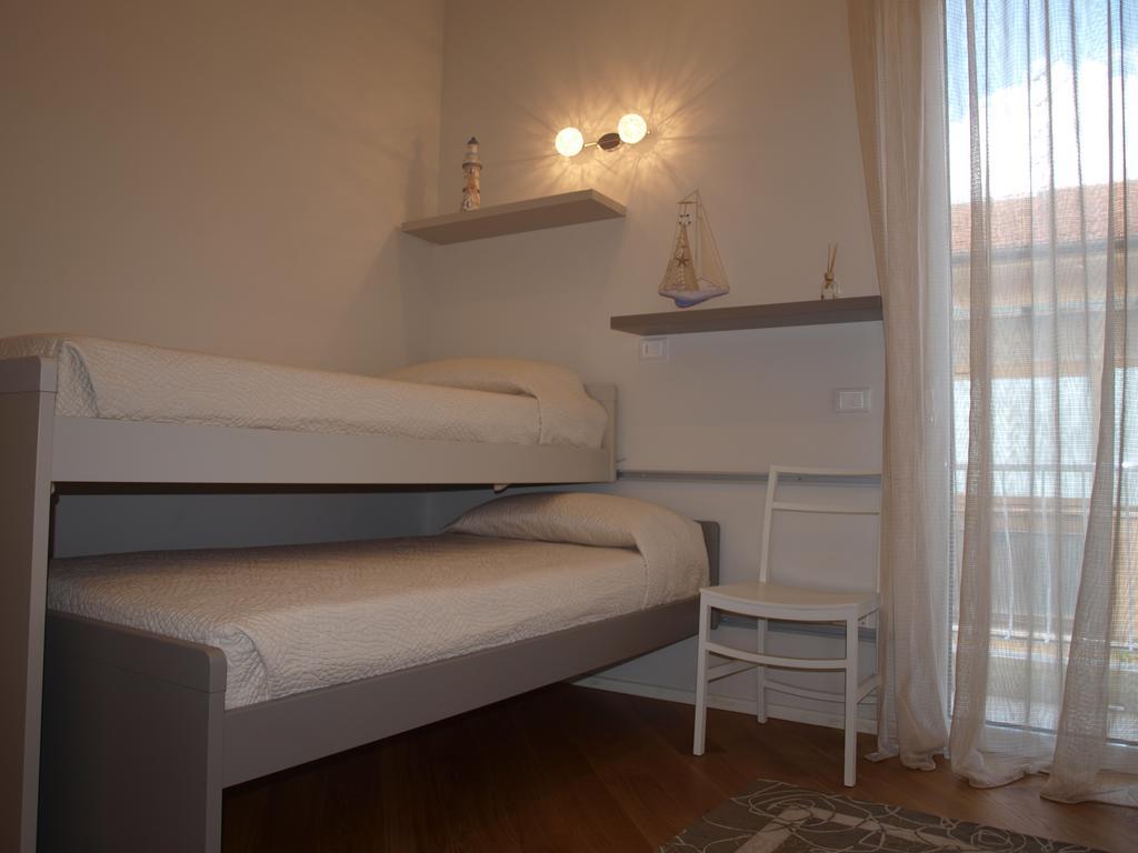 Il Pontile Holidays Apartment Marina di Pietrasanta Exterior photo